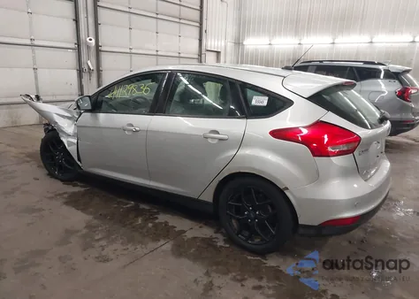 2016 Ford Focus Se из США, поврежденный, VIN 1FADP3K20GL242573